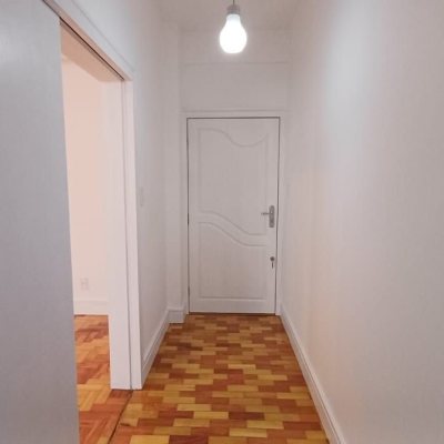 Apartamentos com 139m², 3 quartos (sendo 1 suíte), 1 garagem, no bairro Centro em Florianópolis