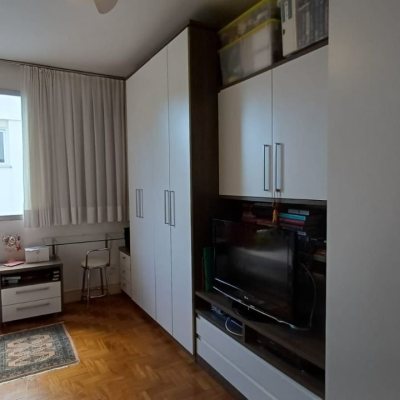 Apartamentos com 139m², 3 quartos, 1 suíte, 1 garagem, no bairro Centro em Florianópolis