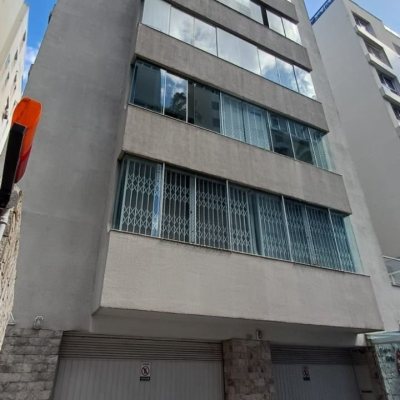 Apartamentos com 139m², 3 quartos, 1 suíte, 1 garagem, no bairro Centro em Florianópolis
