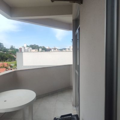 Apartamentos com 85m², 2 quartos, 1 garagem, no bairro Córrego Grande em Florianópolis