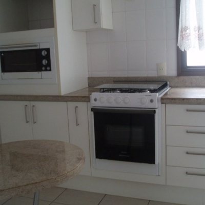 Apartamentos com 110m², 3 quartos, 1 suíte, 2 garagens, no bairro Centro em Florianópolis