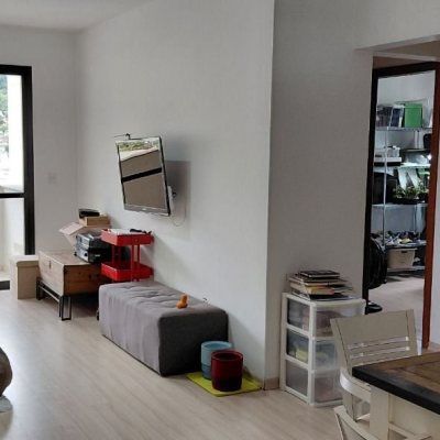 Apartamentos com 93m², 3 quartos, 1 suíte, 1 garagem, no bairro Centro em Florianópolis