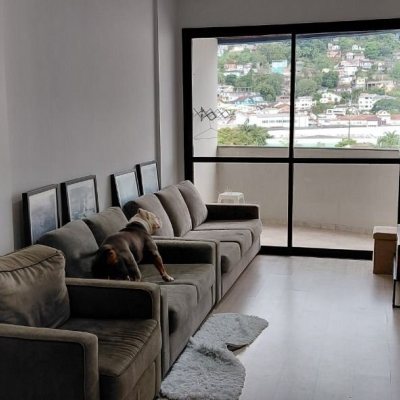 Apartamentos com 93m², 3 quartos, 1 suíte, 1 garagem, no bairro Centro em Florianópolis