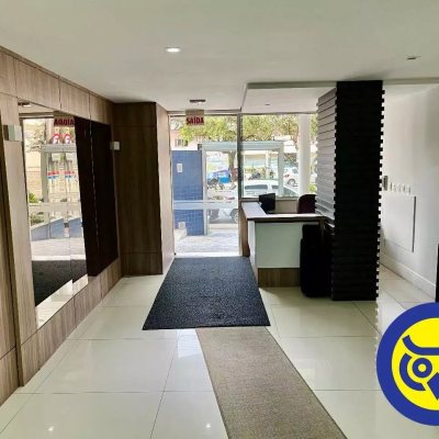 Apartamentos com 93m², 3 quartos, 1 suíte, 1 garagem, no bairro Centro em Florianópolis