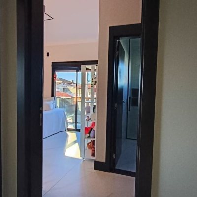 Sobrado Residencial com 101m², 3 quartos, 1 suíte, 2 garagens, no bairro Ponte Do Imaruim em Palhoça