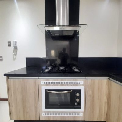 Casa Residencial com 259m², 3 quartos, 3 suítes, 2 garagens, no bairro Campeche em Florianópolis