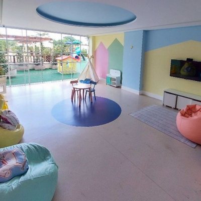 Apartamentos com 68m², 2 quartos, 1 suíte, 2 garagens, no bairro Itacorubi em Florianópolis