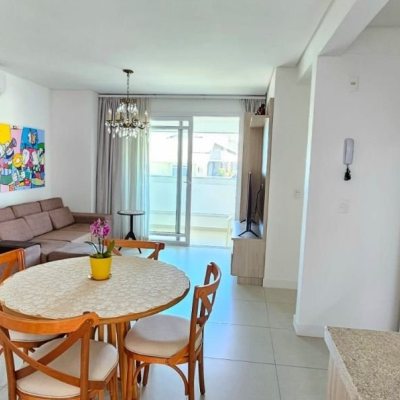 Cobertura com 122m², 3 quartos, 1 suíte, 2 garagens, no bairro Ingleses em Floranópolis