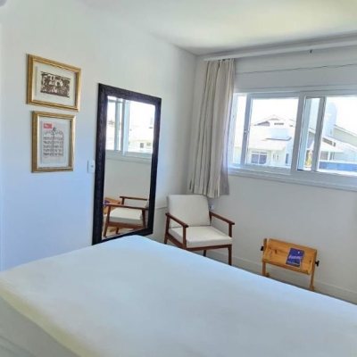 Cobertura com 122m², 3 quartos, 1 suíte, 2 garagens, no bairro Ingleses em Floranópolis