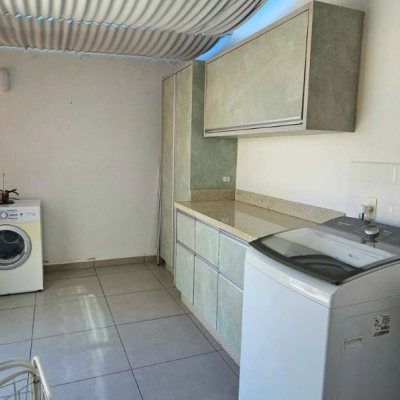 Cobertura com 122m², 3 quartos, 1 suíte, 2 garagens, no bairro Ingleses em Floranópolis