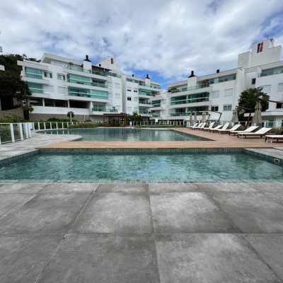Cobertura com 166m², 3 quartos, 1 suíte, 2 garagens, no bairro Jurerê em Florianópolis