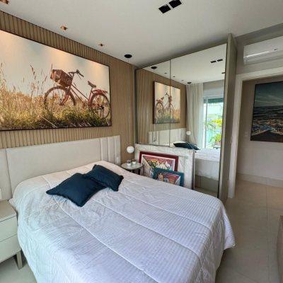 Cobertura com 166m², 3 quartos, 1 suíte, 2 garagens, no bairro Jurerê em Florianópolis