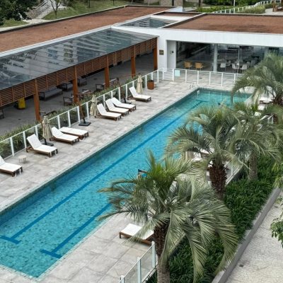 Cobertura com 166m², 3 quartos, 1 suíte, 2 garagens, no bairro Jurerê em Florianópolis