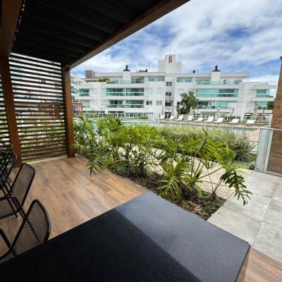 Cobertura com 166m², 3 quartos, 1 suíte, 2 garagens, no bairro Jurerê em Florianópolis