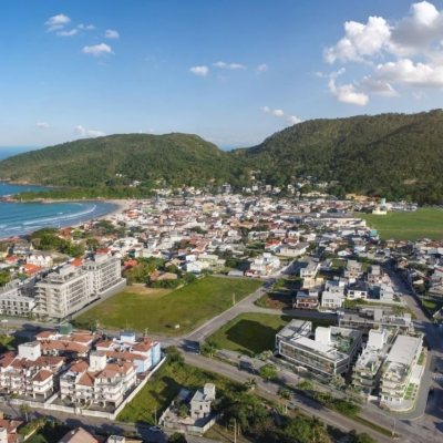 Studio Residencial com 24m², 1 garagem, no bairro Barra Da Lagoa em Florianópolis