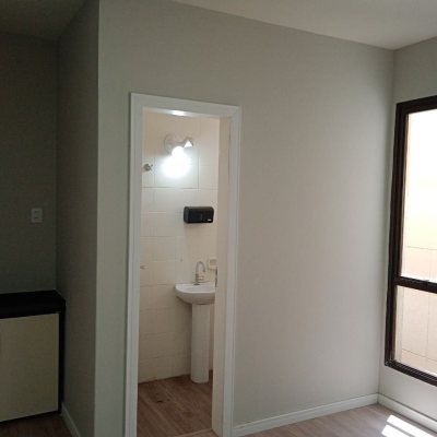 Sala com 57m², no bairro Centro em Florianópolis