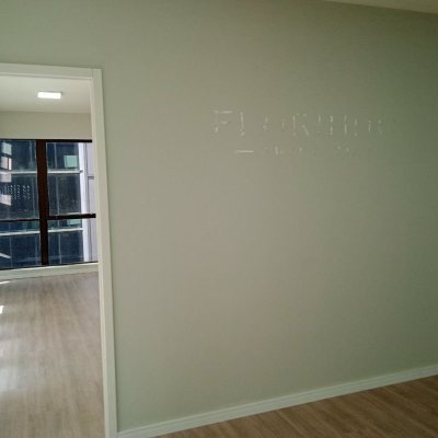 Sala com 57m², no bairro Centro em Florianópolis