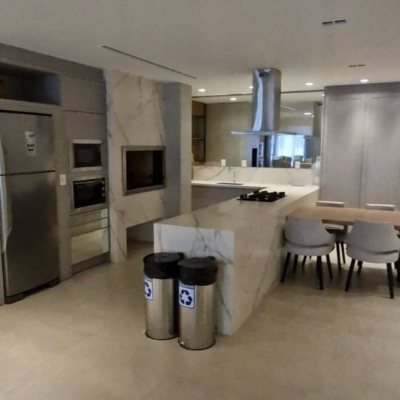 Apartamentos com 154m², 4 quartos (sendo 4 suítes), 2 garagens, no bairro Floresta em São José