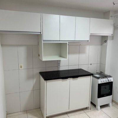 Apartamentos com 48m², 2 quartos, 1 garagem, no bairro Roçado em São José