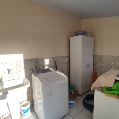 Casa Residencial com 178m², 3 quartos, 1 suíte, 2 garagens, no bairro Ingleses do Rio Vermelho em Florianópolis