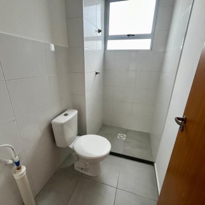 Apartamentos com 40m², 2 quartos, 1 garagem, no bairro Forquilhas em São José