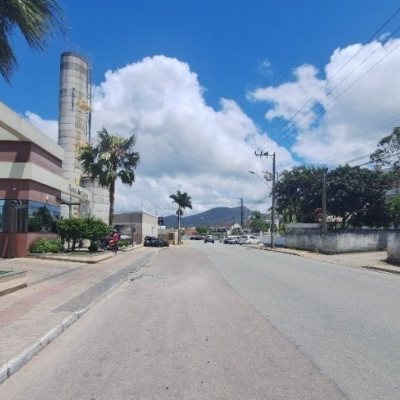 Apartamentos com 40m², 2 quartos, 1 garagem, no bairro Forquilhas em São José