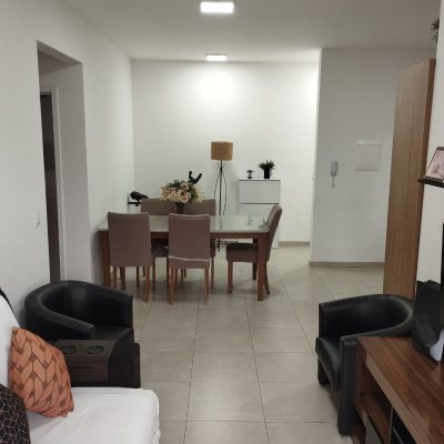 Apartamentos com 72m², 2 quartos, 1 garagem, no bairro Ipiranga em São José