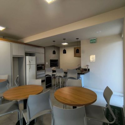 Apartamentos com 73m², 2 quartos, 1 garagem, no bairro Itacorubi em Florianópolis