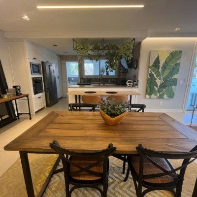 Apartamentos com 181m², 3 quartos, 3 suítes, 3 garagens, no bairro Centro em Florianópolis