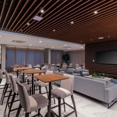 Apartamentos com 181m², 3 quartos, 3 suítes, 3 garagens, no bairro Centro em Florianópolis