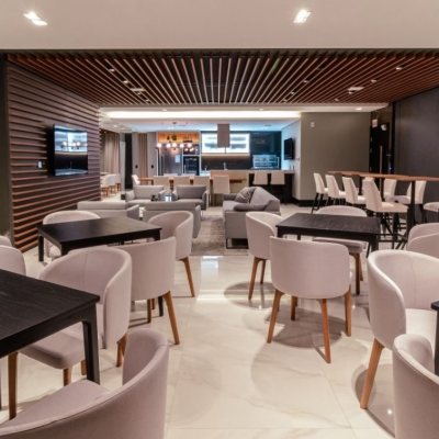 Apartamentos com 181m², 3 quartos, 3 suítes, 3 garagens, no bairro Centro em Florianópolis