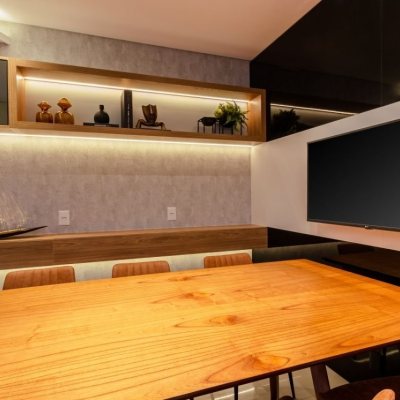 Apartamentos com 181m², 3 quartos, 3 suítes, 3 garagens, no bairro Centro em Florianópolis