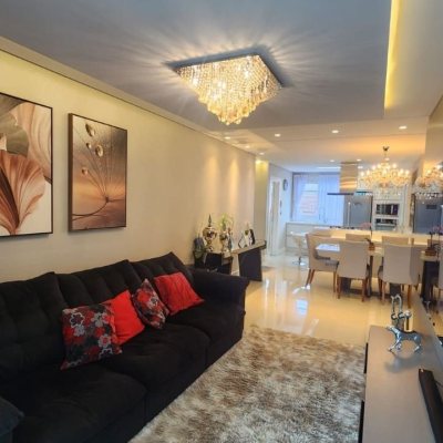 Apartamentos com 102m², 3 quartos, 1 suíte, 2 garagens, no bairro Estreito em Florianópolis