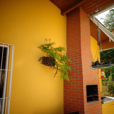 Casa Residencial com 115m², 5 quartos, 1 suíte, no bairro Saco Dos Limões em Florianópolis