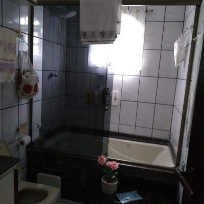 Casa Residencial com 115m², 5 quartos, 1 suíte, no bairro Saco Dos Limões em Florianópolis