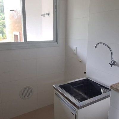 Apartamentos com 91m², 3 quartos, 1 suíte, 2 garagens, no bairro Córrego Grande em Florianópolis