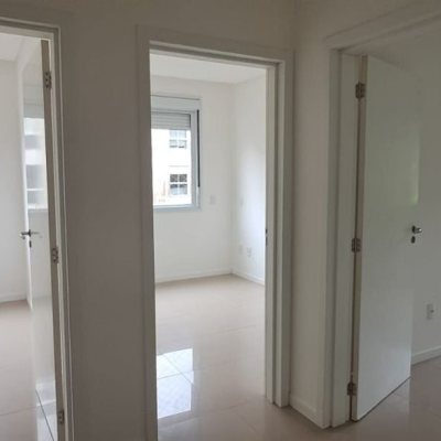 Apartamentos com 91m², 3 quartos, 1 suíte, 2 garagens, no bairro Córrego Grande em Florianópolis