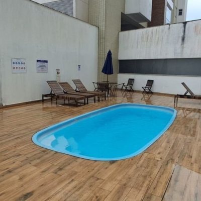 Apartamentos com 91m², 3 quartos, 1 suíte, 2 garagens, no bairro Córrego Grande em Florianópolis