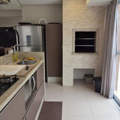 Apartamentos com 91m², 3 quartos, 1 suíte, 2 garagens, no bairro Córrego Grande em Florianópolis