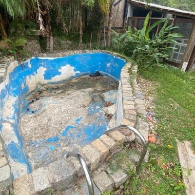 Sitio com 180m², 3 quartos (sendo 1 suíte), no bairro Vargem Grande em Florianópolis