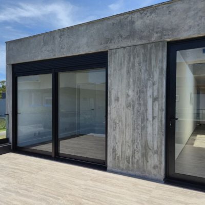 Casa em Condomínio com 265m², 4 quartos (sendo 4 suítes), 6 garagens, no bairro São João Do Rio Vermelho em Florianópolis