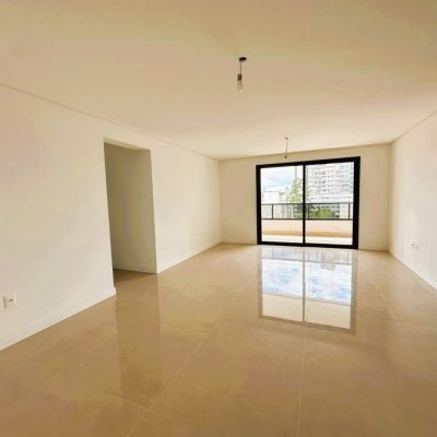 Apartamentos com 154m², 4 quartos, 4 suítes, 2 garagens, no bairro Floresta em São José