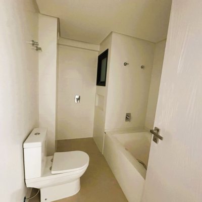 Apartamentos com 154m², 4 quartos, 4 suítes, 2 garagens, no bairro Floresta em São José