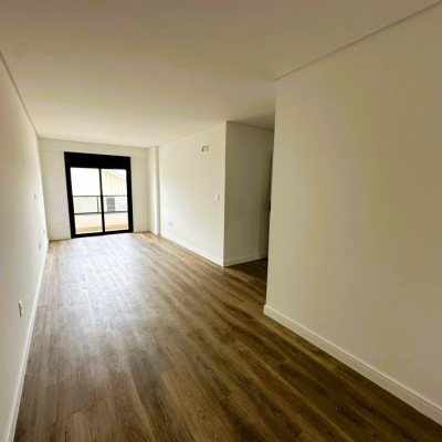 Apartamentos com 154m², 4 quartos, 4 suítes, 2 garagens, no bairro Floresta em São José