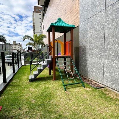 Apartamentos com 154m², 4 quartos, 4 suítes, 2 garagens, no bairro Floresta em São José