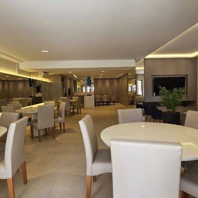 Apartamentos com 159m², 4 quartos, 4 suítes, 2 garagens, no bairro Floresta em São José