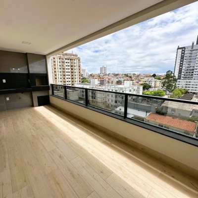 Apartamentos com 159m², 4 quartos, 4 suítes, 2 garagens, no bairro Floresta em São José
