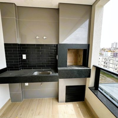 Apartamentos com 159m², 4 quartos, 4 suítes, 2 garagens, no bairro Floresta em São José