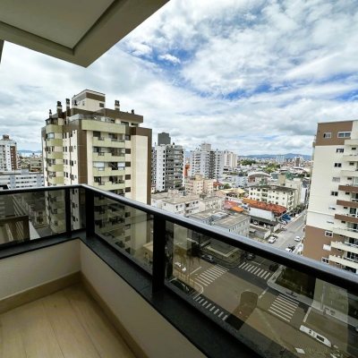 Apartamentos com 159m², 4 quartos, 4 suítes, 2 garagens, no bairro Floresta em São José