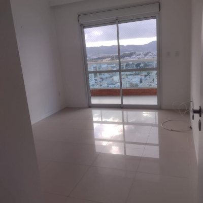 Apartamentos com 124m², 3 quartos, 1 suíte, 1 garagem, no bairro Centro em Palhoça